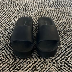 Jeffrey Campbell Black Chunky Platform Slide Sandals